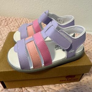 See Kai Run felicity sandal Lavender and Pink Strappy Sandals size 8